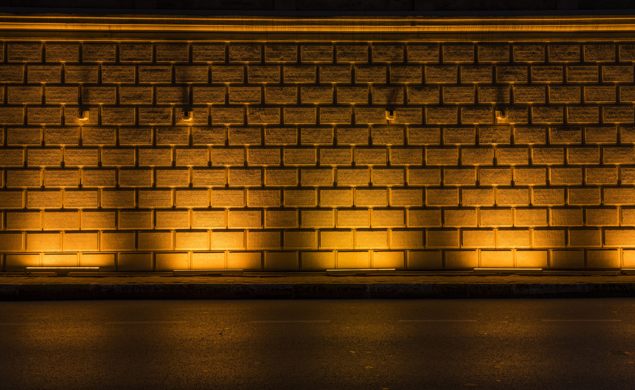 Wall Grazing And Wall Washing Lighting Ideas For Residential Homes 